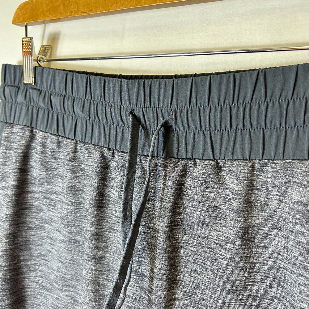 Athleta Women's NWOT Excursion Heathered Gray Drawstring Activewear Skort Size M - Picture 4 of 14